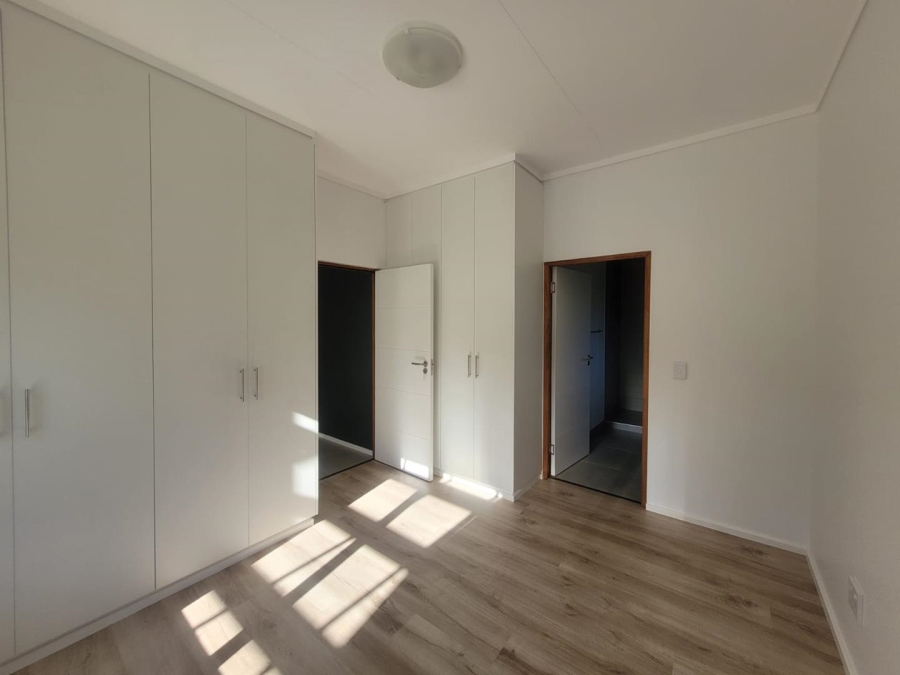 3 Bedroom Property for Sale in Mooikloof Country Estate Western Cape